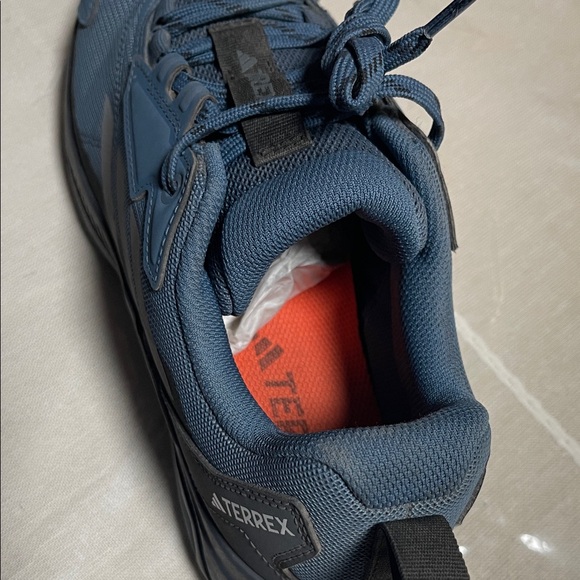 Adidas Terrex Navy and Gray Trail Shoes - Picture 6 of 7